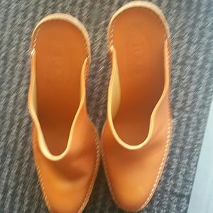 Tod's Shoes - Orange Mules Tod's Shoes - Orange Mules